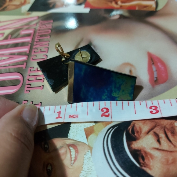 2/$35 Earrings - Picture 3 of 5